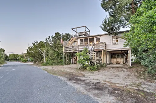 Pawleys Island House, - Steps to Beach and Creek! - 3-Star