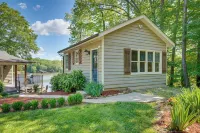 Lakefront Vacation Rental w/ Views & Hot Tub! - Wifi
