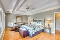 Stunning Dahlonega Gem: Mountain & Waterfall Views - 4-Star