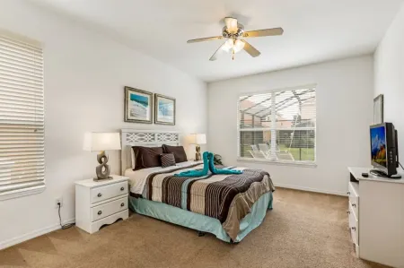 5 Bedroom Platinum Home with Games Room and Spa