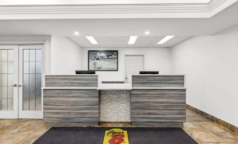 Super 8 by Wyndham Saskatoon Near Saskatoon Airport
