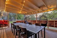 호화로운 호수가 보이는 오아시스 - 보트 독 - 화덕 맥퀸이 호텔