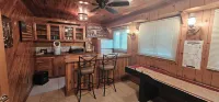 Hunter Special! Year Round Cabin.Booking for Winter and  Summer 2026! Sleeps 10 Hotels in Scandia Valley Township