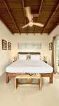 Relax & Recharge • Pool • Bird Sanctuary • Ocean, Mountain & Waterfall Views Hotel di 