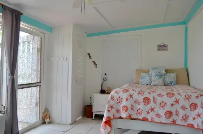 Bea's Beach Cottage Casuarina Point Abaco Hotels in 