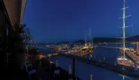 Porto Lotti Suite Hotel