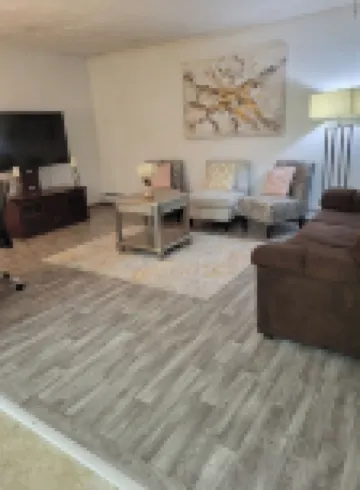 Hidden Gem Midtown Suite With Self Check-in