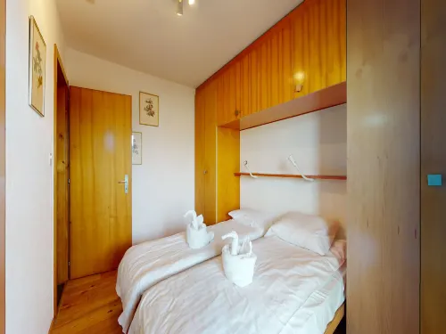Apartment with front balcony