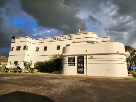 Fish Creek Hotel