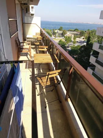 Olgas Apartment With 3 Bedrooms in Thessaloniki Отели в г. Pilea