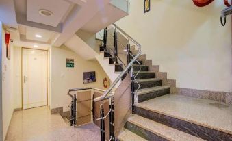 Hotel Kaushal Palace