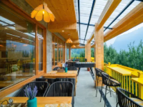 The Hosteller Old Manali, Manu Temple Hotels in Kullu District