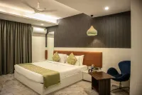Papaya Tree Hotels