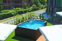 Hotel Jardines de Uleta Suites - プール