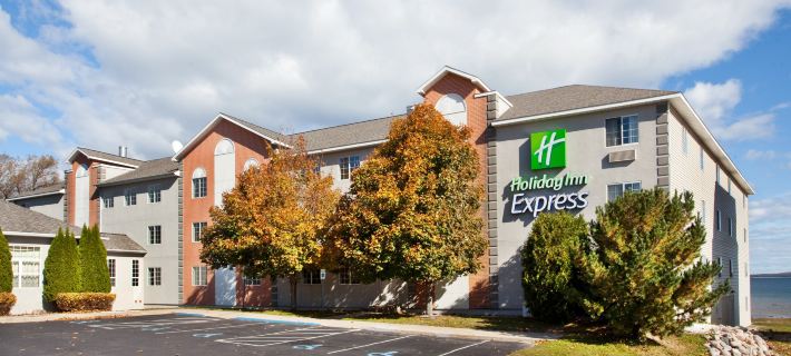 Holiday Inn Express ST. IGNACE-LAKE FRONT by IHG Hotels in Mackinac County