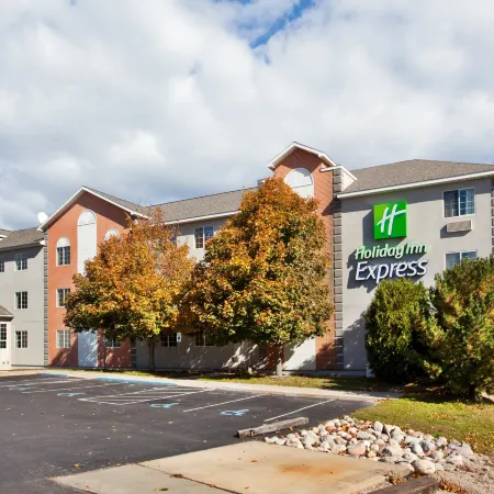 Holiday Inn Express ST. IGNACE-LAKE FRONT by IHG