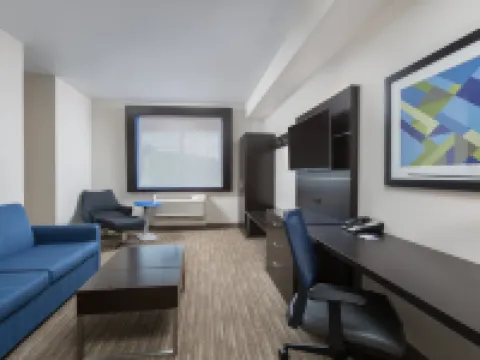 Holiday Inn Express & Suites EUGENE DOWNTOWN - UNIVERSITY by IHG Hotels in Eugene