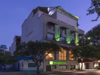 Holiday Inn & Suites MEXICO ZONA REFORMA by IHG Hotels near Mexico Arena