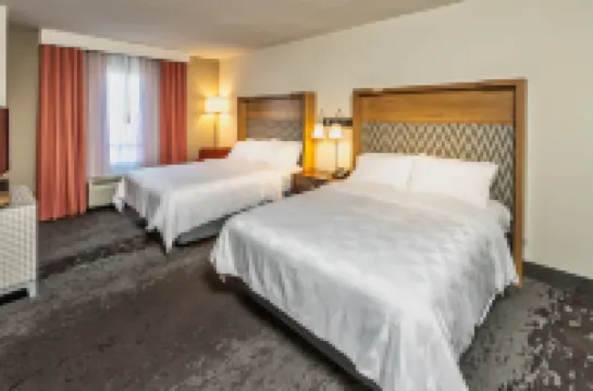 Holiday Inn & Suites MEMPHIS -  WOLFCHASE GALLERIA by IHG