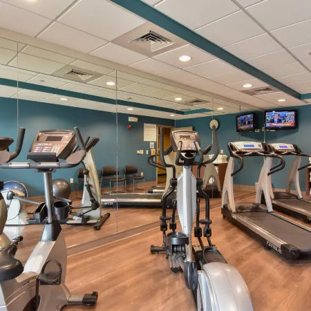 Holiday Inn Express & Suites SPRINGFIELD-MEDICAL DISTRICT by IHG