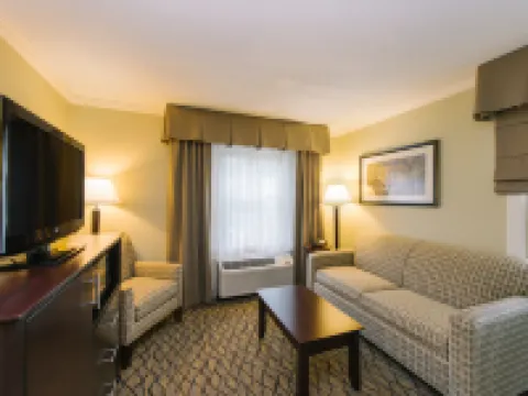 Holiday Inn Express & Suites MERRIMACK by IHG Hotels in Hillsborough County