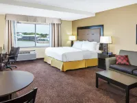 โรงแรม ฮอลิเดย์ อินน์ เอ็กซ์เพรส แอนด์ สวีทส์ แซนดัสกี บาย IHG โรงแรมในแซนดัสกี