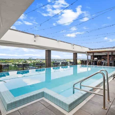Cambria Hotel Orlando Near Universal Theme Parks