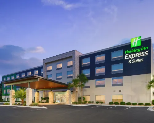 Holiday Inn Express & Suites BRUNSWICK by IHG Hotels in Glynn County