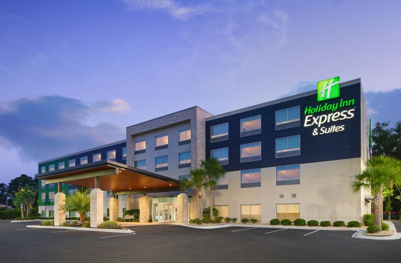 Holiday Inn Express & Suites Brunswick by IHG