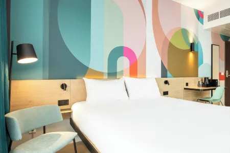 B&B HOTEL Luxembourg Centre Cloche d'Or Отели в г. Bivange