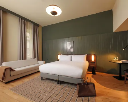 オネスト ブダペスト バイ Chic & Basic ブダペストのホテル