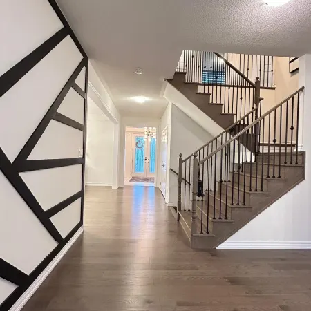 House in Wasaga Only 18 Min Away from Blue Mountain! 5 Min Away from the Beach!