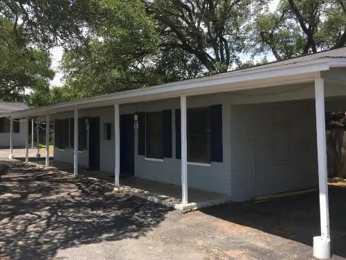 La Vista Motel Hotels in Burnet