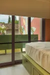 Nico Hotel & Residences - Parvekkeita