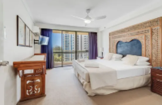 The Meriton on Main Beach