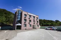 Hotel Sora - Motels