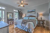 Bayfront Home with Kayaks, Paddleboards and Bikes - อ่างจากุชชี่