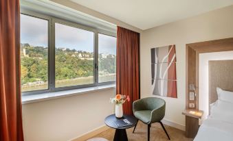 Novotel Lyon Centre Confluence Bord de Saone