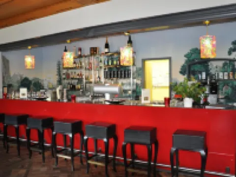 โรงแรมเครบส์ โรงแรมในอินเทอร์ลาเคิน