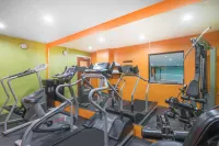 Baymont by Wyndham Georgetown - Gym