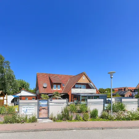 Gemuetliche Ferienwohnung mit Balkon - Ideal fur 2 Personen