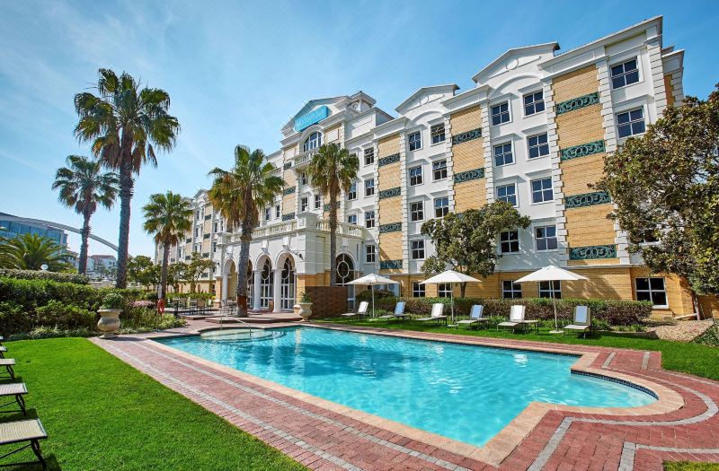 StayEasy Century City photo 3