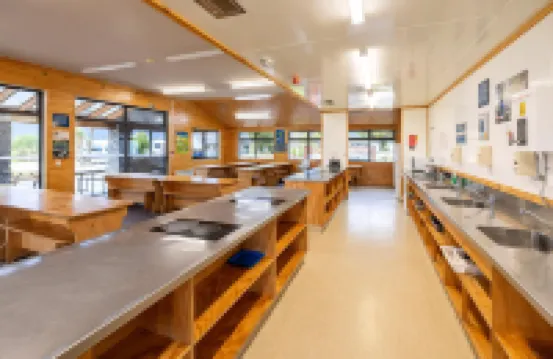 福克斯冰河前10假日公園 福克斯冰川鎮酒店