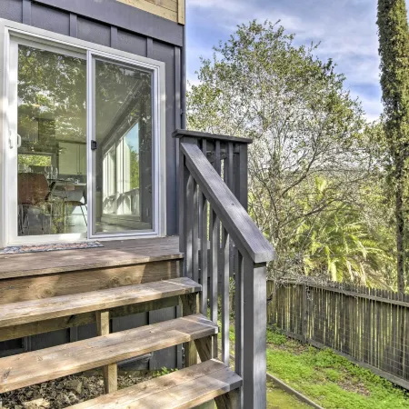 Designer Apartment < 1 Mile to Downtown San Rafael