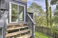 Designer Apartment < 1 Mile to Downtown San Rafael - Wifi