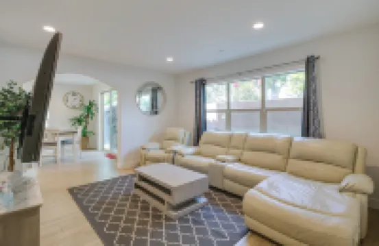 寵物友好的派拉蒙特家，距洛杉磯16英里！ 派拉蒙酒店