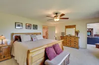 Lakemont Retreat Game Room, Hot Tub, and Mtn Views! - Kylpylä