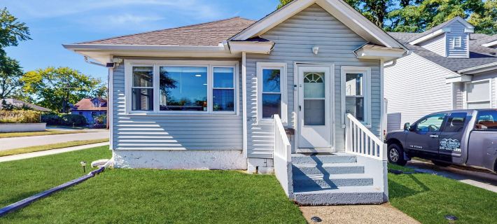Group-Friendly Michigan City Home Near Beach! Hotels in LaPorte County