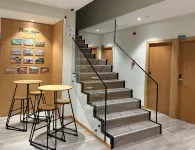 Oporto Station Hostel & Rooms Hotels in Campanha