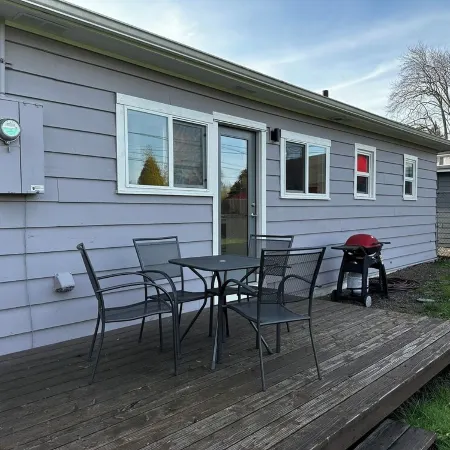 Cute & Cozy 2-Bedroom in SE Eugene